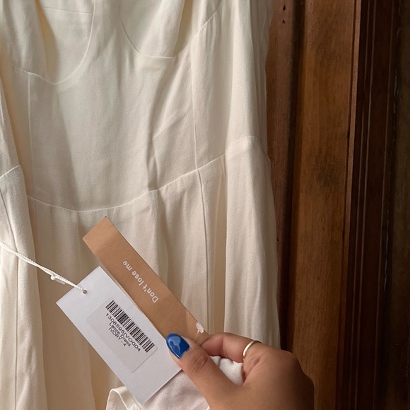 Reformation Lecce Dress/Gown Ivory - Picture 6 of 6